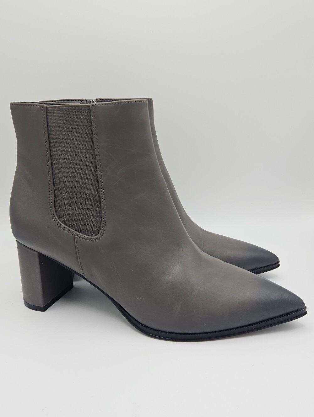 Franco Sarto Demmi gray leather pointed toe dress booties size 7